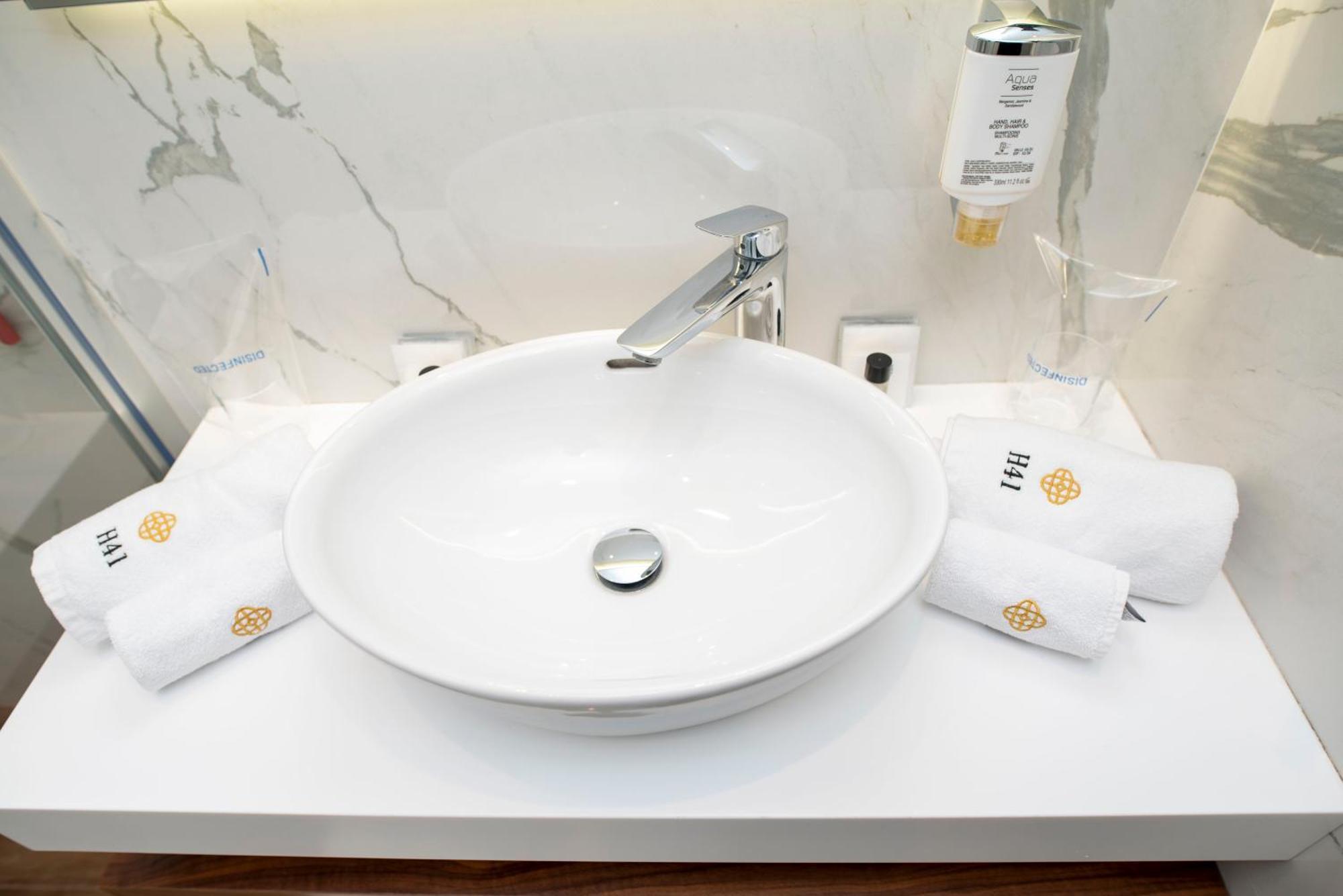בלגרד H41 Luxury Suites חדר תמונה