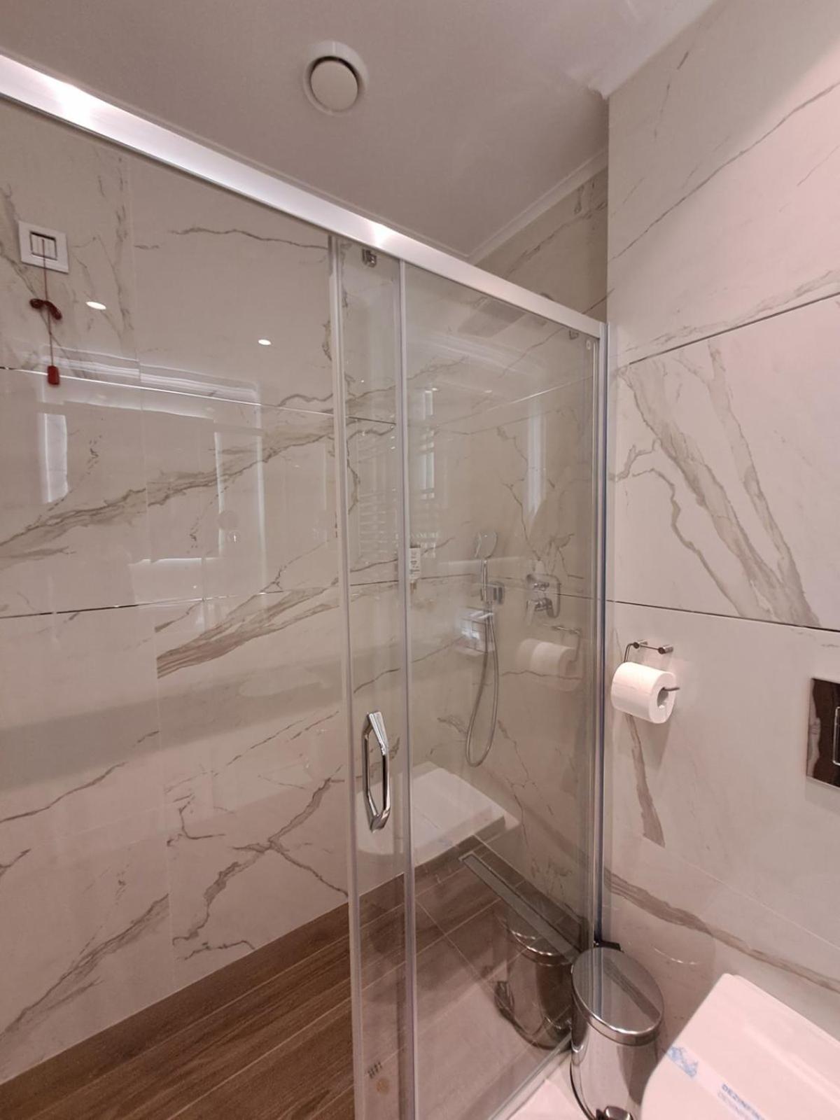 בלגרד H41 Luxury Suites חדר תמונה